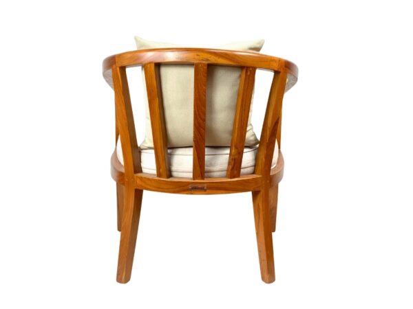 TEAK-WOOD-LOUNGE-CHAIR