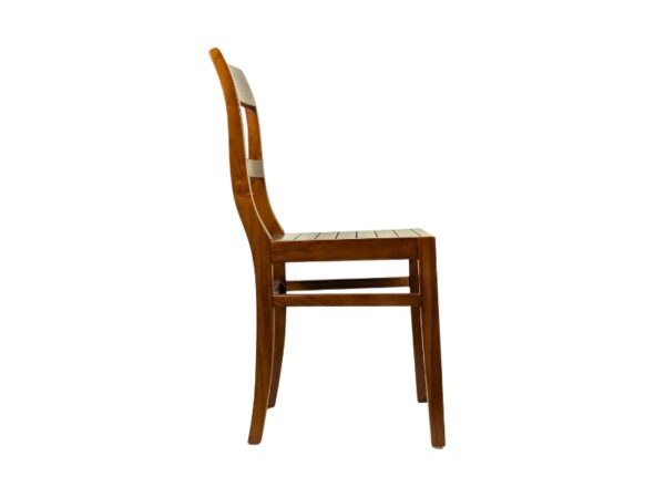 ELEGANT-COMFORTABLE-DINING-CHAIR