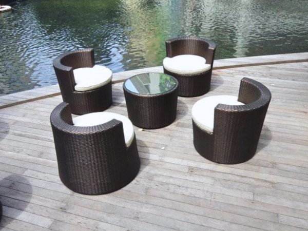 MODERN-LIGHTWEIGHT-BALCONY-SET