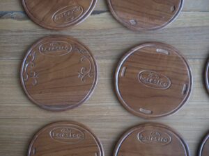 Teak-Wood-Cup-Coaster