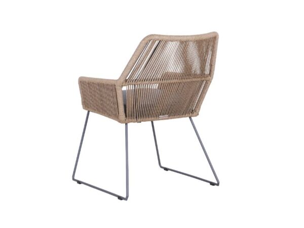 MODERN-CLASSIC-OUTDOOR-CHAIR